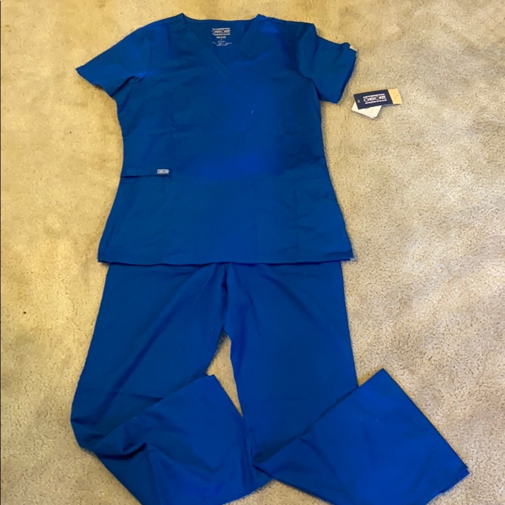 Cherokee workwear flex scrubs